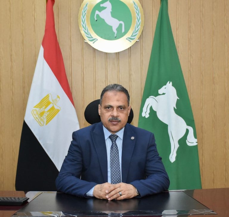 محافظ الشرقية ينعي معلم خبير مادة الرياضيات شهيد الواجب والعلم ابن مركز فاقوس