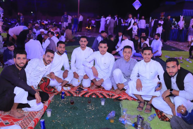 سيمفونية فرح .. هلال زايد يحتفل بزفاف نجليه في أجواء عائلية راقية بحضور كوكبة من الصحفيين والاعلاميين والشخصيات العامة.. أمسية بهية في عزبة الجمهورية.. تجسّد أسمى معاني الترابط والمودة بين أبناء الشرقية