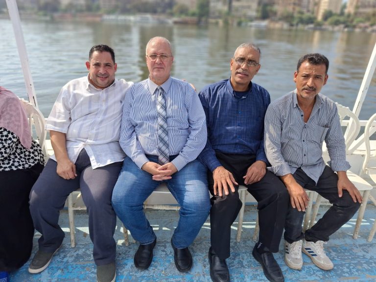 “مصر الحلوة في عيون أطبائها وأبنائها” .. رحلة نقيب أطباء الشرقية الخيرية من عبق القلعة إلى سحر النيل