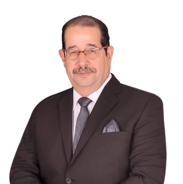 زغاريد وفرحة عارمة بنقابة المحامين اكتساح المستشار عادل عفيفي نقيبا لمحامي جنوب الشرقية في مشهد انتخابي تاريخي لناصر الضعفاء وسند المحامين وحبيب الملايين بالشرقية