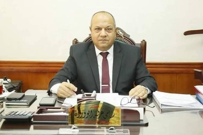 خلال ساعة.. إعادة التيار الكهربائي إلى الغشام وشيبة النكارية وبهنباي والقنايات وعدد من القرى بالشرقية م.صلاح بركات: خروج أحد محولات محطة القنايات بسبب الأحمال وارتفاع درجات الحرارة.. ومحول جديد يدخل الخدمة الأسبوع المقبل م.سامي أبو ورده وقيادات النقل والتوزيع يتابعون أعمال الإصلاح ميدانيا حتى عودة التغذية بالكامل