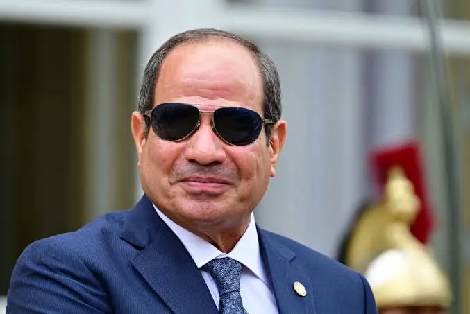 ملف كهربة الريف بين الجهات مستندات في أكثر من مكتب وأسئلة تبحث عن إجابة واحدة من هيئة أُلغيت إلى شركات خلفت أدوارها هل آن الأوان لجمع خيوط القضية على مائدة واحدة؟ العاملون السابقون يطالبون بحسم ملف المستحقات والحل يبدأ بتحديد المسؤوليات وتوحيد البيانات لا اتهام بلا دليل ولا مطالبة بلا فحص.. مراجعة مؤسسية شاملة تنهي تضارب الروايات وتكشف حقيقة الحسابات